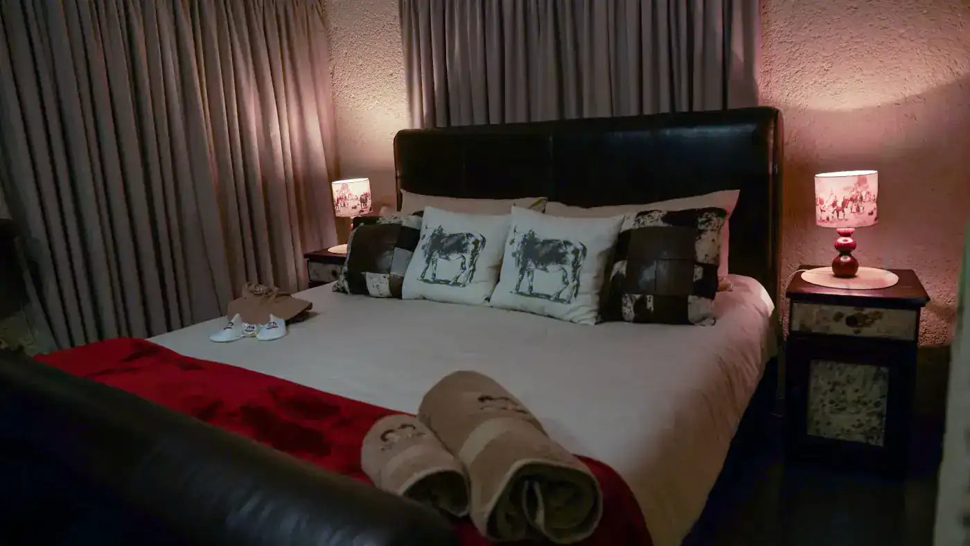 Room-1-1-1.webp